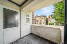 Images for Connaught Road N4 4NR
