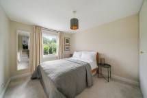 Images for Scarborough Road N4 4LX